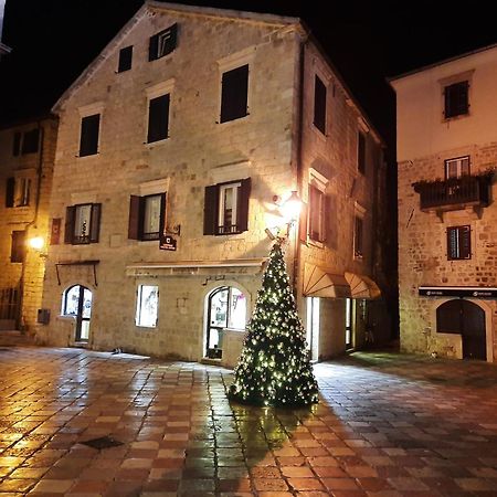 Centrum Hostel Kotor Exterior foto