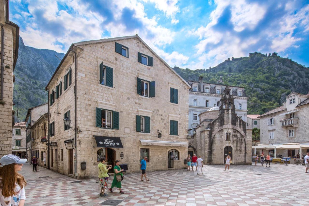 Centrum Hostel Kotor Exterior foto