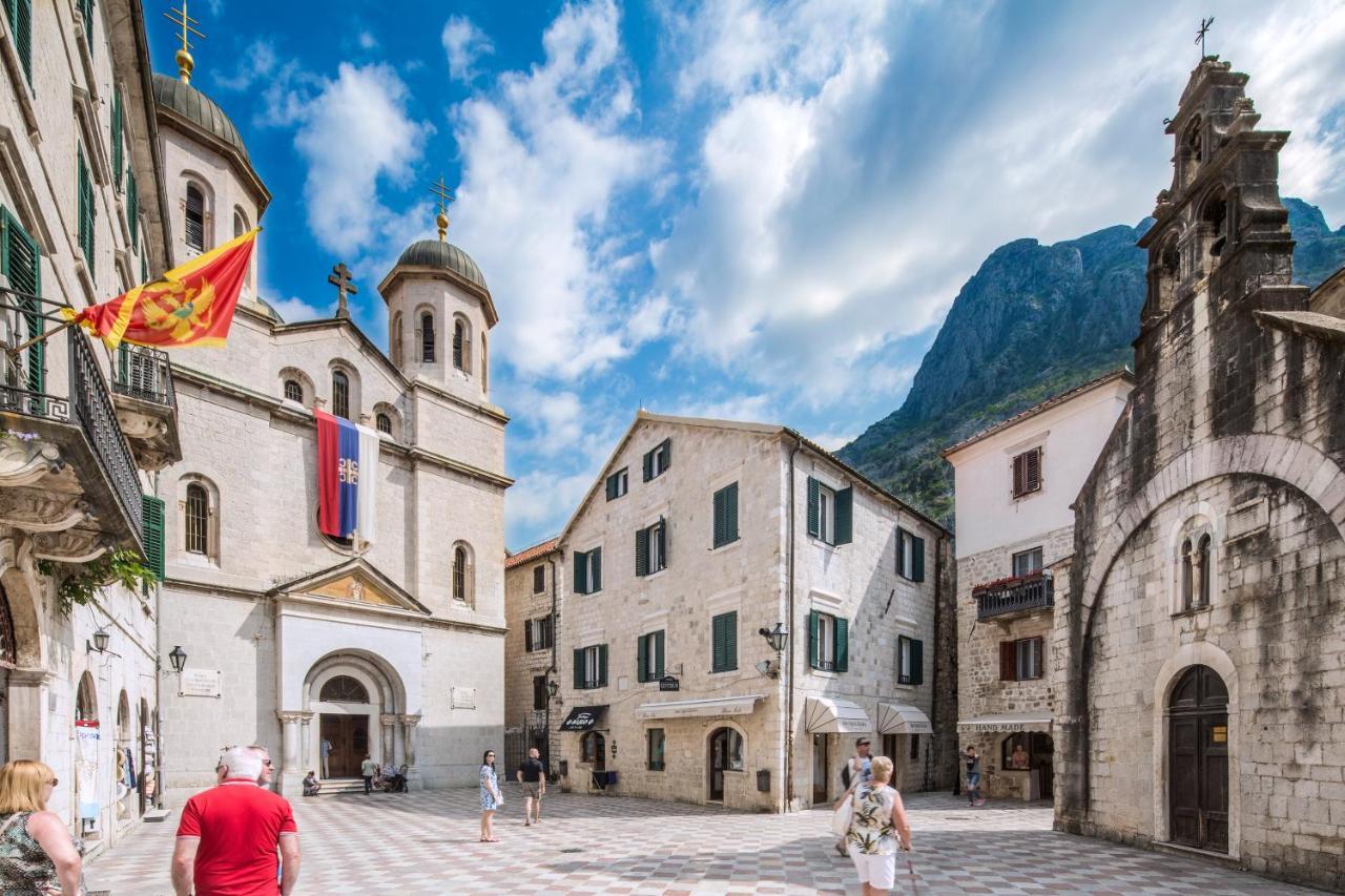 Centrum Hostel Kotor Exterior foto