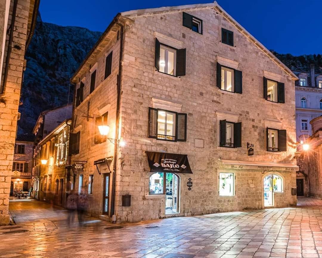 Centrum Hostel Kotor Exterior foto